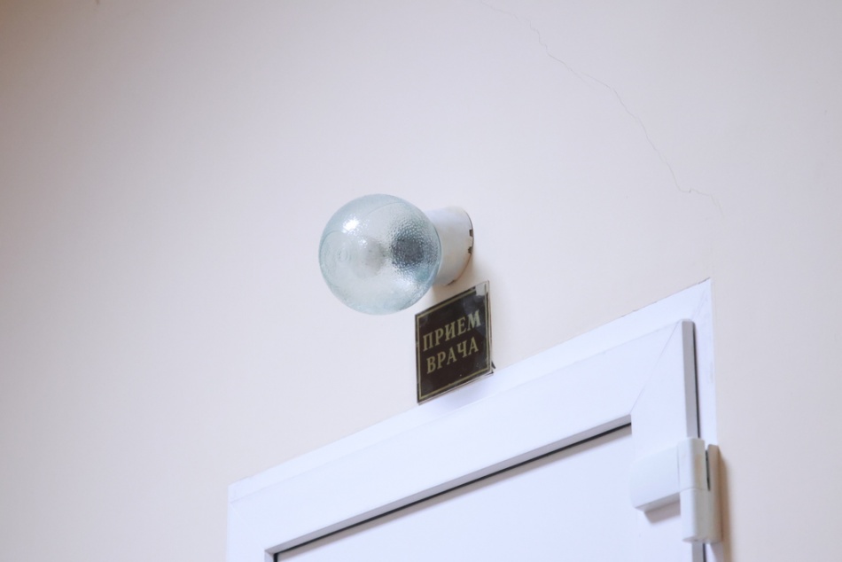 В Гатчине врач прервал прием ради молитвы и вызвал бурю обсуждений